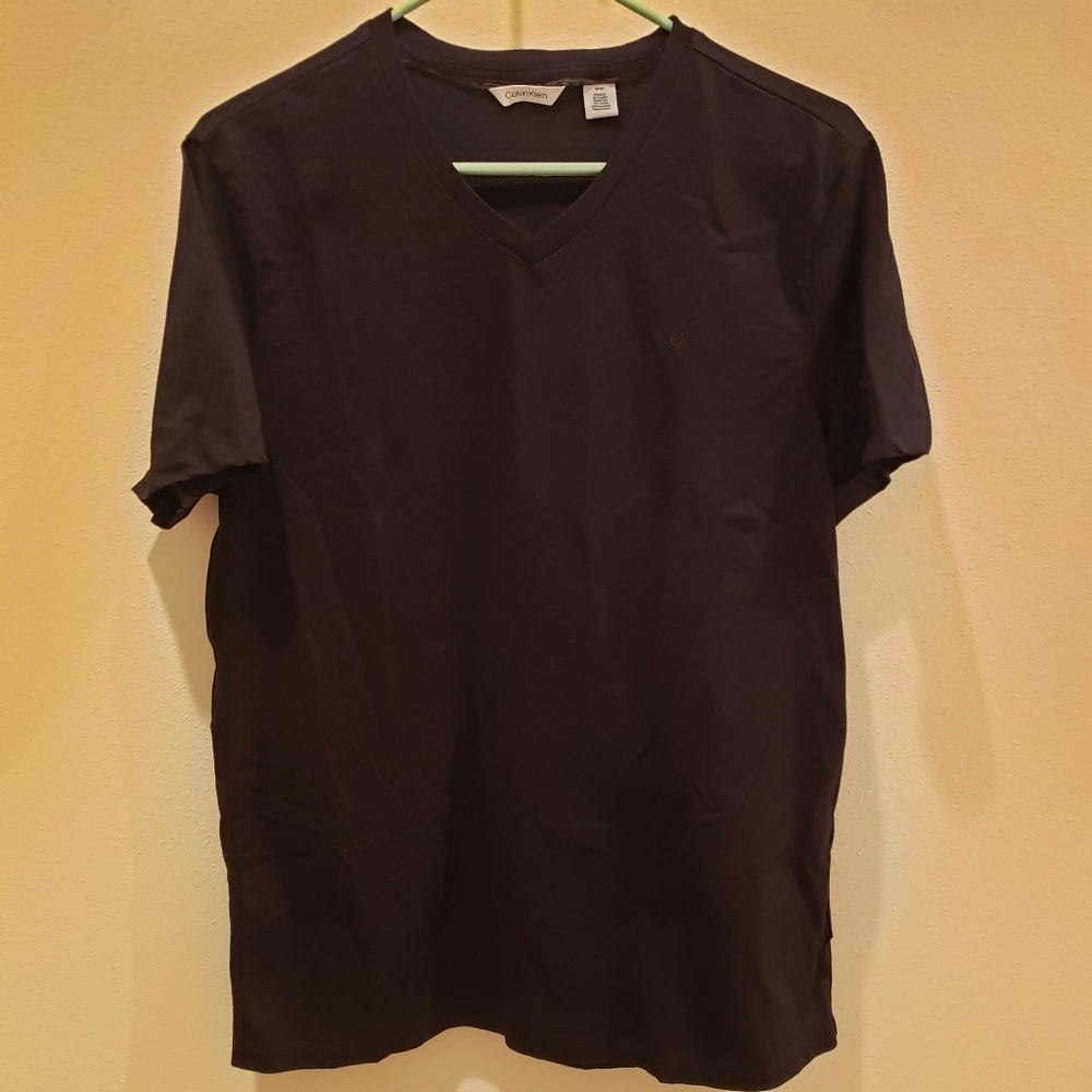 2 Identical Black Calvin Klein V-neck Basic Tee Size Medium.